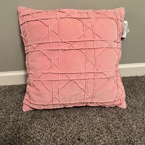 Pink decorative accent pillow 17" x 17"